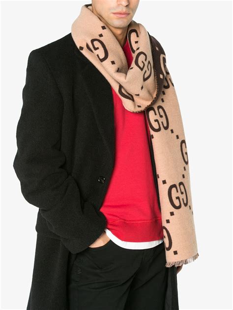 gucci wool jacquard scarf.